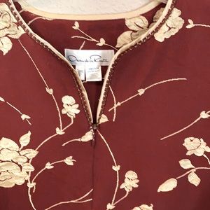 Vintage Oscar de la Renta dressing gown. Burgundy with golden silk floral